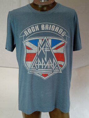Def Leppard Men's Size Large Rock Brigade 2023 World Tour T-Shirt Blue Graphic T
